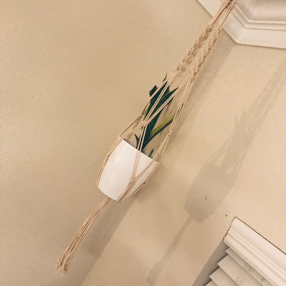 Hand Made Macrame Plant Hanger - Small